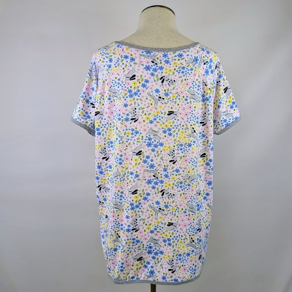 Pillow Talk PJ Set Short Sleeve Top Shorts Dogs Bees Flowers Print S NWT - Picture 6 of 9